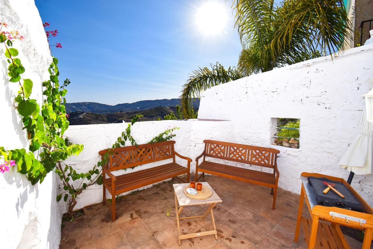 Casa Jazmin, Frigiliana Traditional Townhouse With Great Views Hansonholiday Rentals Exterior foto